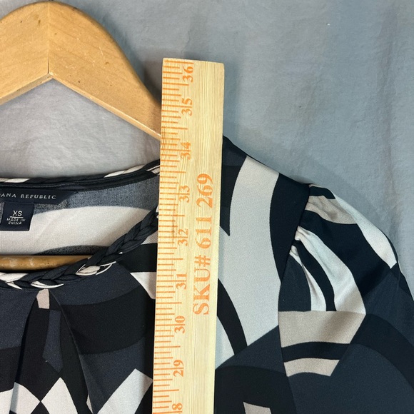 Banana Republic XS Dress Geometric Mini Pockets - Picture 6 of 14